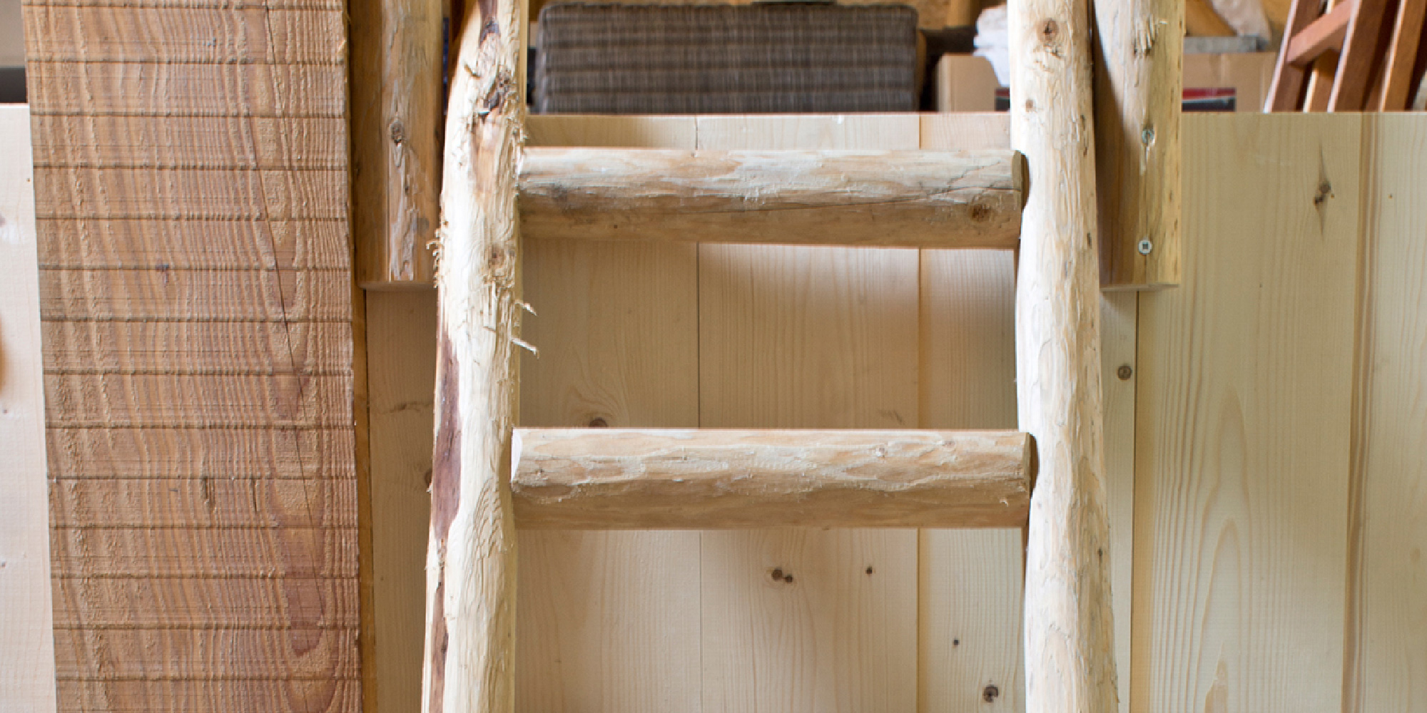 ruw houten trap